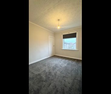3 Bed Flat, Ashcroft Drive, G44 - Photo 3