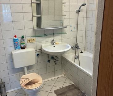 3 Raumwohnung 70qm mit PKW-Stellplatz - Foto 1