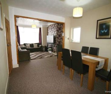 2 bedroom property to rent in Romford - Photo 5