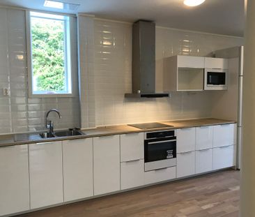 Grönvretsvägen, Jakobsberg - Photo 3