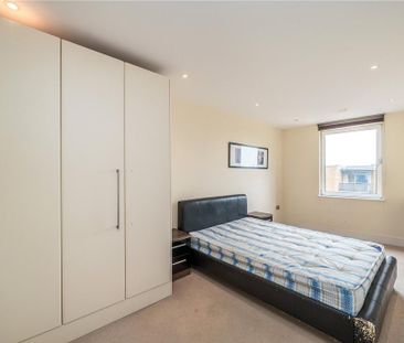 3 bedroom apartment to rent - Photo 6