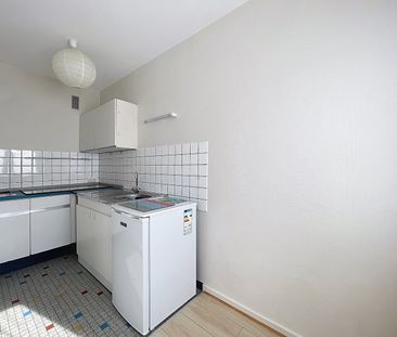 Location Appartement 1 pièce 30m² - Photo 2