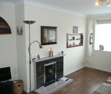 2 bedroom maisonette to rent - Photo 3