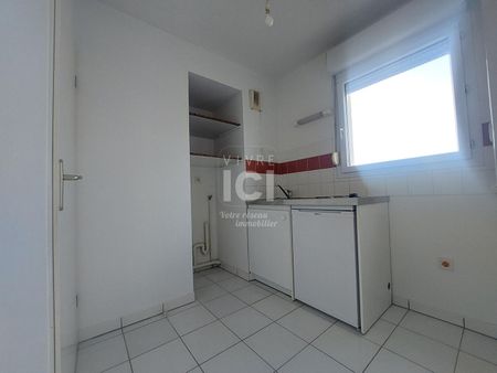GENESTON BOURG - Appartement - 3 piï¿½ces - 54,18 mï¿½ - Photo 3