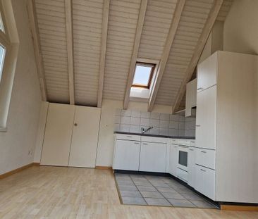 Living in the attic - Photo 2