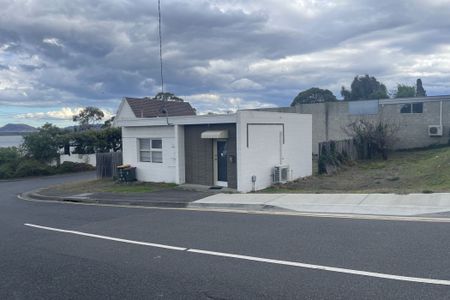 1 Bedroom unit in the heart of Midway Point - Photo 5