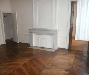 Location appartement t3 65 m² à Villefranche-de-Rouergue (12200) - Photo 5