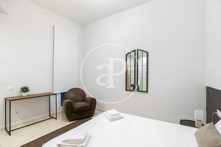 Apartment for rent on Gran Via de les Corts Catalanes - Photo 2