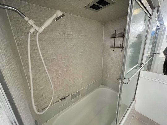 For Lease - 102 Billington Crescent, Toronto, Ontario - Photo 1