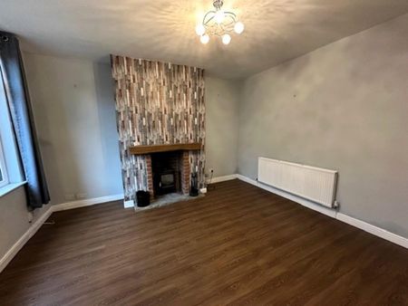 3 bedroom terraced house to rent - Photo 3