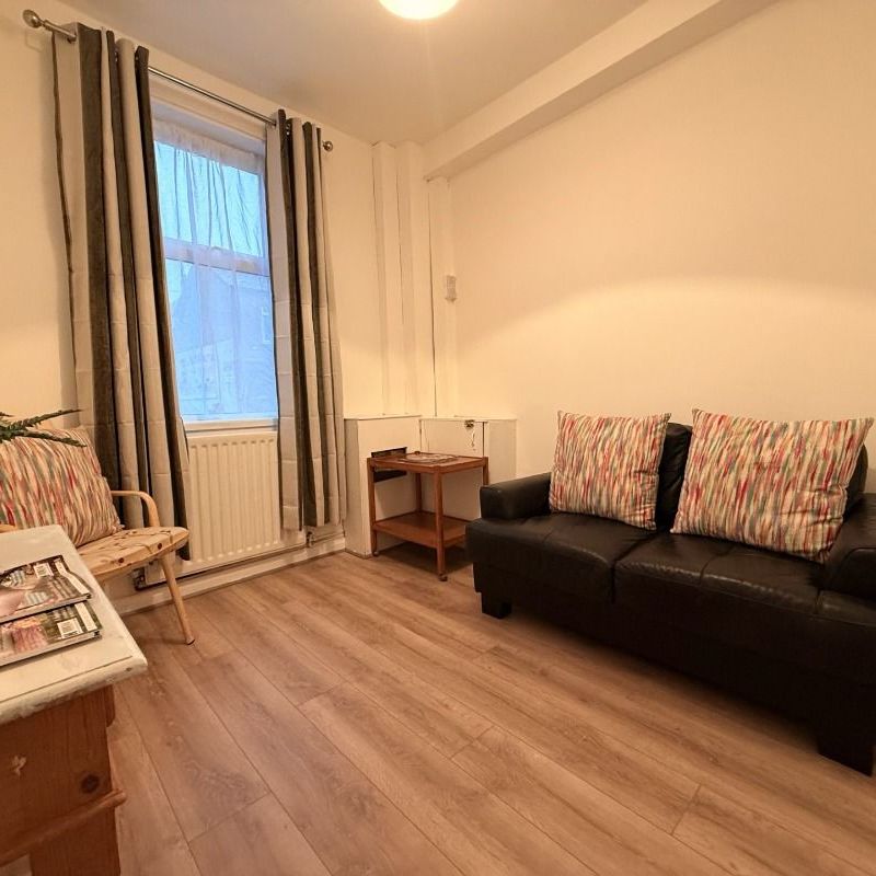 235 Donegall Road, Belfast BT12 5NB - Photo 1