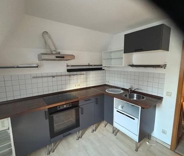 Schöne 2 Zi-Wohnung mit Balkon, Küche und TG-Stellplatz in der Inne... - Foto 2