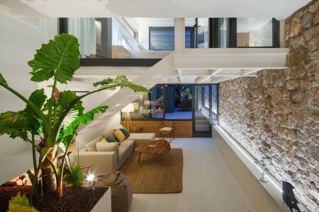 Apartment for rent in Calle Sant Salvador, Barcelona - Photo 1
