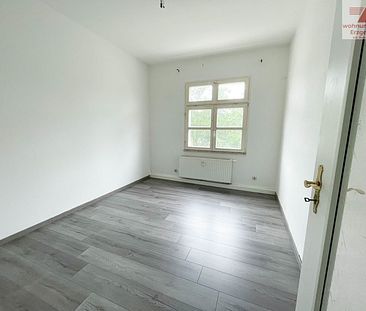 3-Raum-Wohnung in Schwarzenberg mit Einbauküche & neuen Fußböden - Foto 5