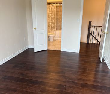 For Lease - 196 Pressed Brick Drive, Brampton, Ontario - Photo 5