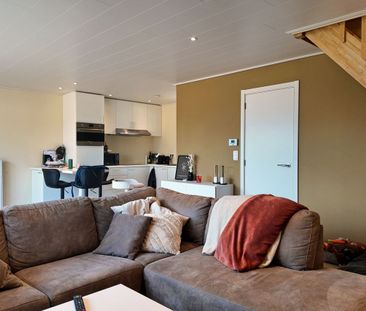 Instapklare woning met zonnig terras en parkeerplaats te huur in Ad... - Photo 3
