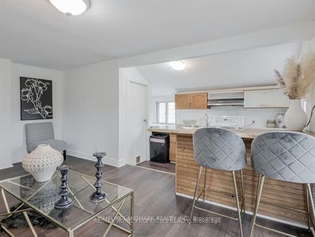 For Lease - 187 ANNIS Street Unit# 2, Oshawa, Ontario - Photo 5