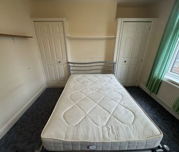 Garth Terrace, Burton Stone Lane - P1277 - Photo 6