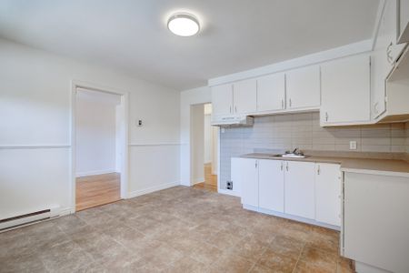 6415 Rue Laurendeau Montréal (Le Sud-Ouest), QC H4E - Photo 4