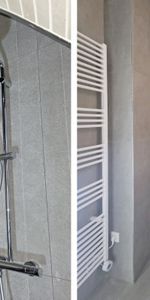 Erstbezug nach Kernsanierung - moderne 2-Zimmer-Wohnung mit Küche - Photo 3