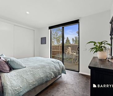 Modern, Low-Maintenance & Ideally Located! - Photo 2