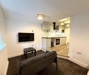 1 bedroom flat to rent - Photo 1