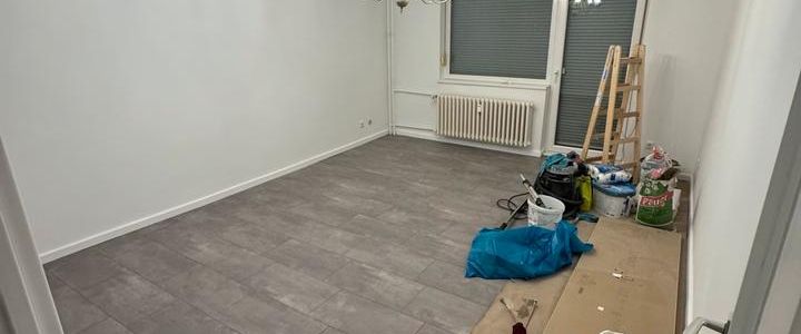 2 Zimmer Wohnung 60m2 mit Balkon, Keller und Küche Gropius - Foto 1