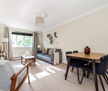 2 Bed Flat, Charman House, SW2 - Photo 1