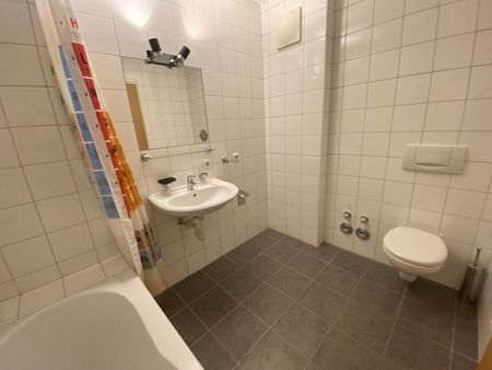 Zentral gelegene 2-Zimmerwohnung in der Feldkircher Stadt zu vermieten! - Foto 3