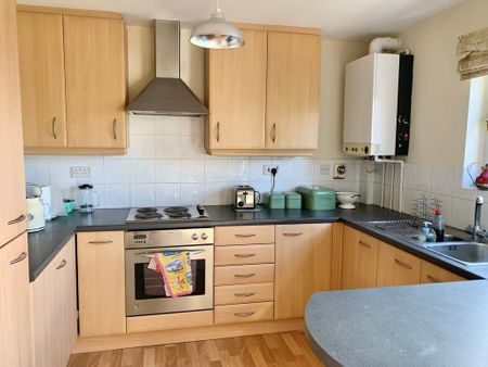 2 bedroom apartment to rent - Photo 5