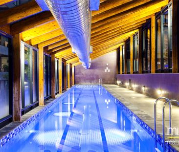 411/668 Bourke Street - Photo 2