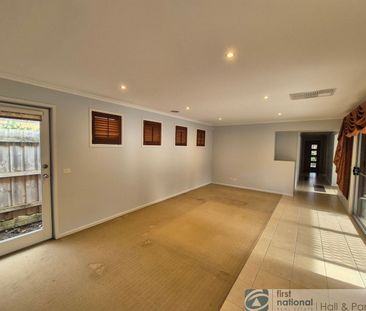 17 Rosling Lane, Dandenong - Photo 3