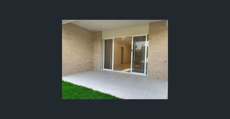 * Gas Hot Water & Cooking * Security Screens * - Photo 3