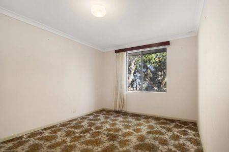 Large 3-Bedroom House with Garage in the Heart of Balmain Village - 3 Month Short Term Lease - Photo 3