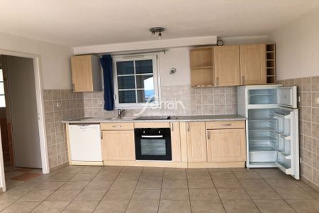 Location Appartement 2 pièces 45m² CALLAS 83830 - Photo 2