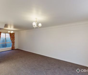 Spacious 4 Bedroom Double Storey Townhouse!! - Photo 4