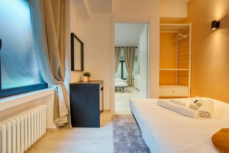 Viale Giovanni Suzzani, Milan, Lombardy 20162 - Photo 2