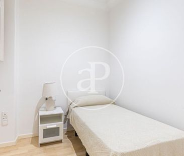 3 bedroom luxury Flat for rent in Valencia - Photo 1