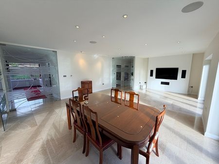 Meadow Rise, Derwen Fawr, Swansea, SA2 - Photo 2