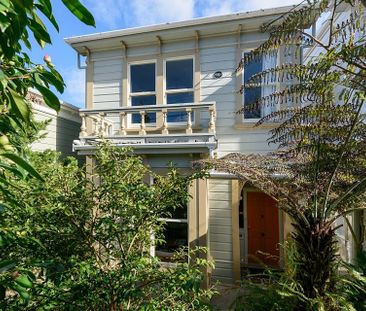 large family home - Photo 6