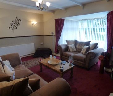 2 bedroom semi-detached house to rent - Photo 2