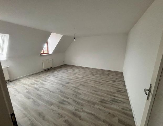 Top 2 Raumwohnung mit evtl. Küche zu vermieten!! - Foto 1