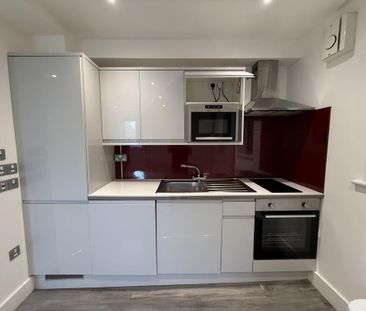 1 bedroom flat to rent - Photo 3