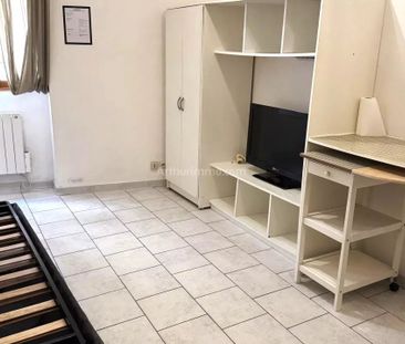 Location Appartement 2 pièces 14 m2 à Aubagne - Photo 2