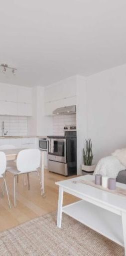 3 ½ entièrement meublé à louer Sainte-Foy / Sillery juillet 2026 - Photo 1