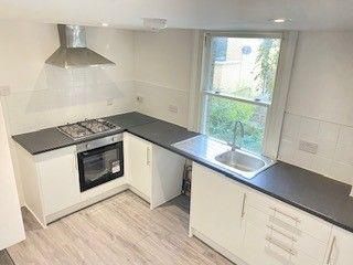 2 bedroom maisonette to rent - Photo 4