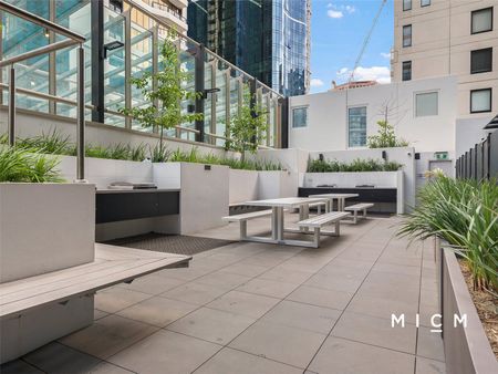 2906/60 Kavanagh Street - Photo 2