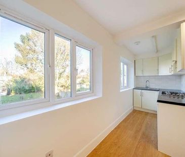 Summers Lane, North Finchley, N12 - Photo 5