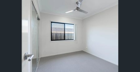 Relaxed Living in Augustine Heights - Photo 4