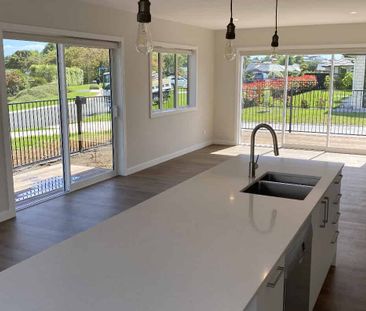 Quality Living - Photo 2